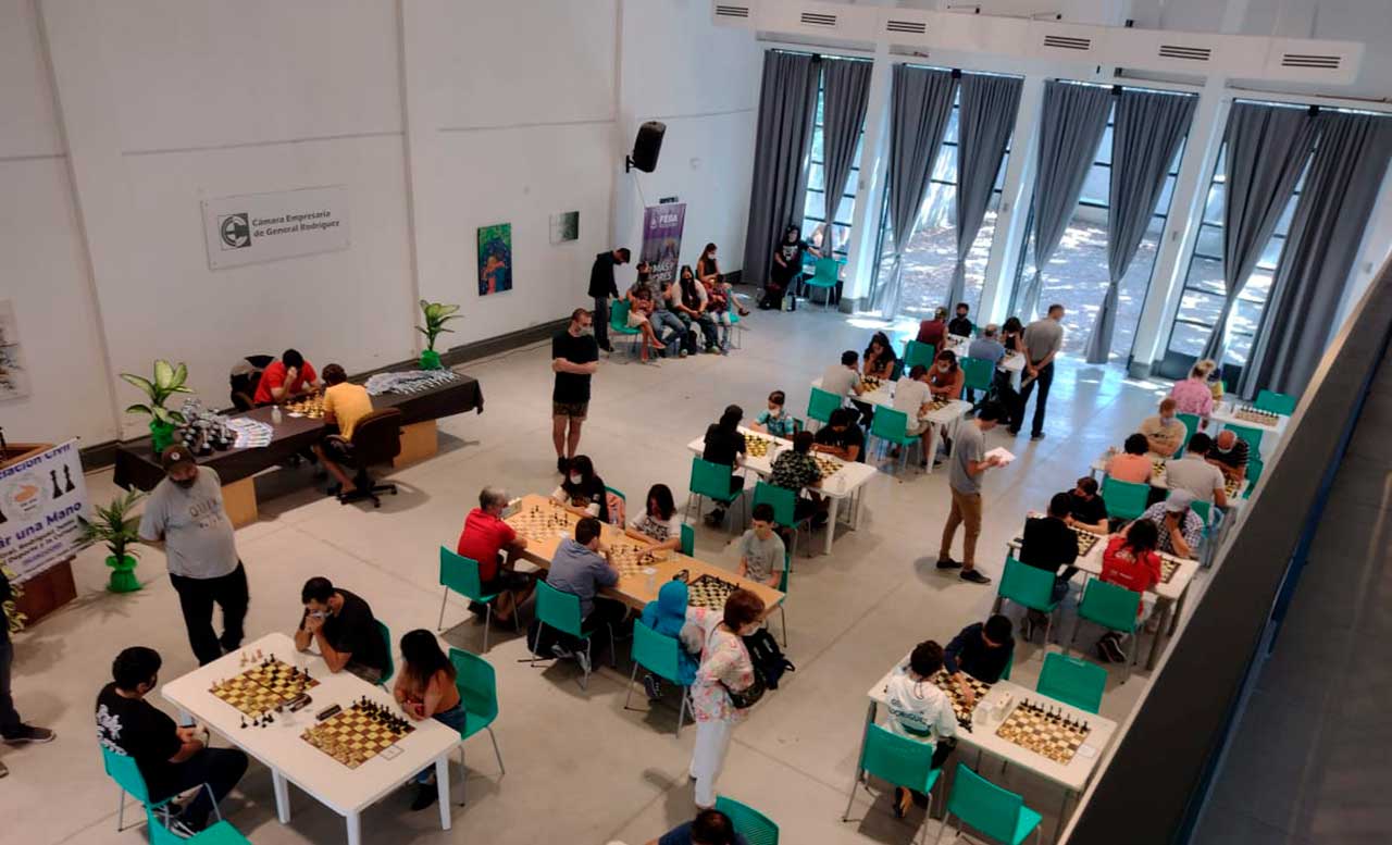 Torneo de ajedrez "Copa Amistad”